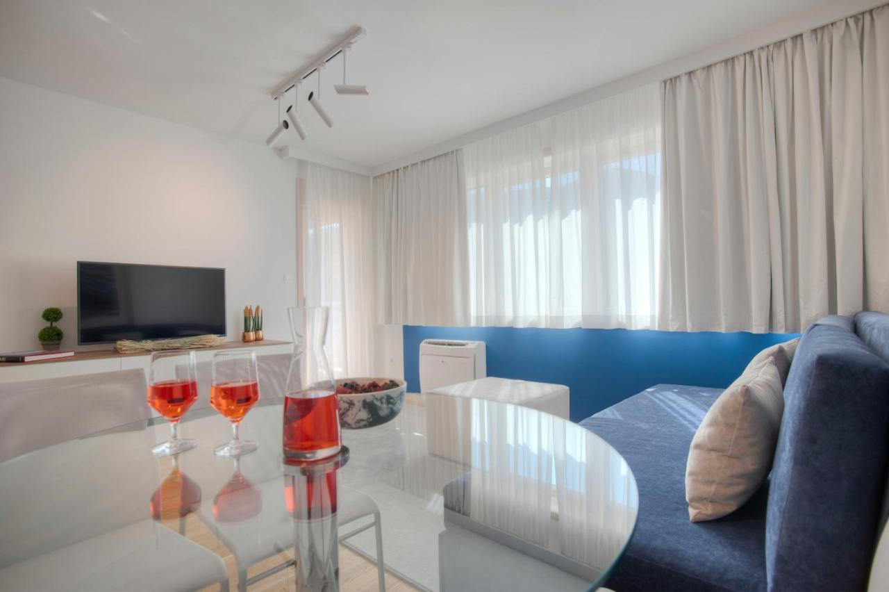 Fontana Seafront Residences 布德瓦 外观 照片